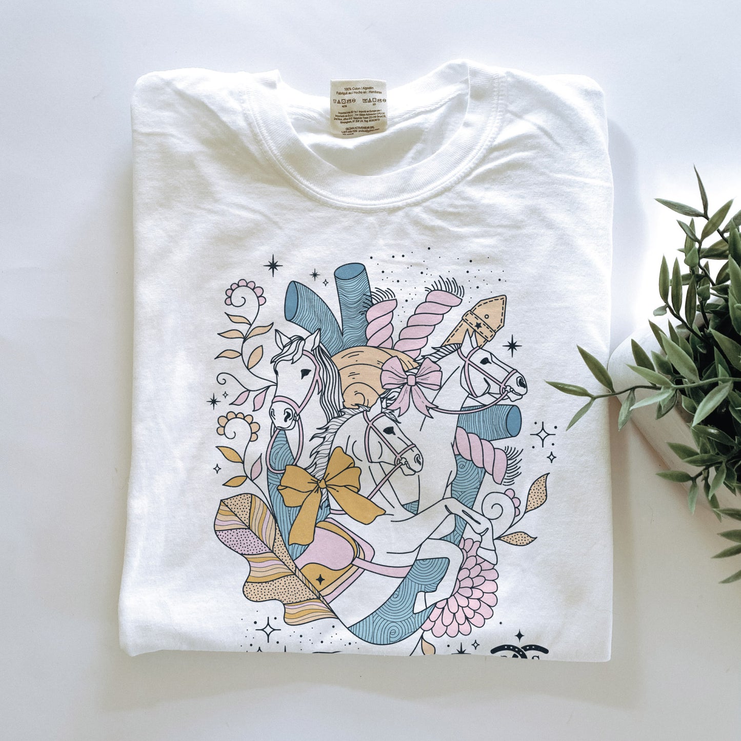 Heart Horse | White | Tee Shirt