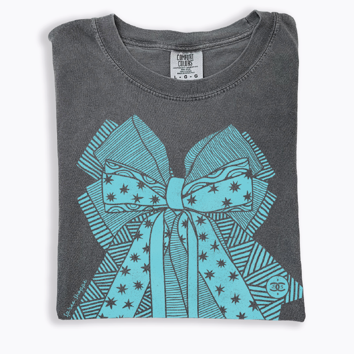 Bows & Spice | Pepper | Tee Shirt
