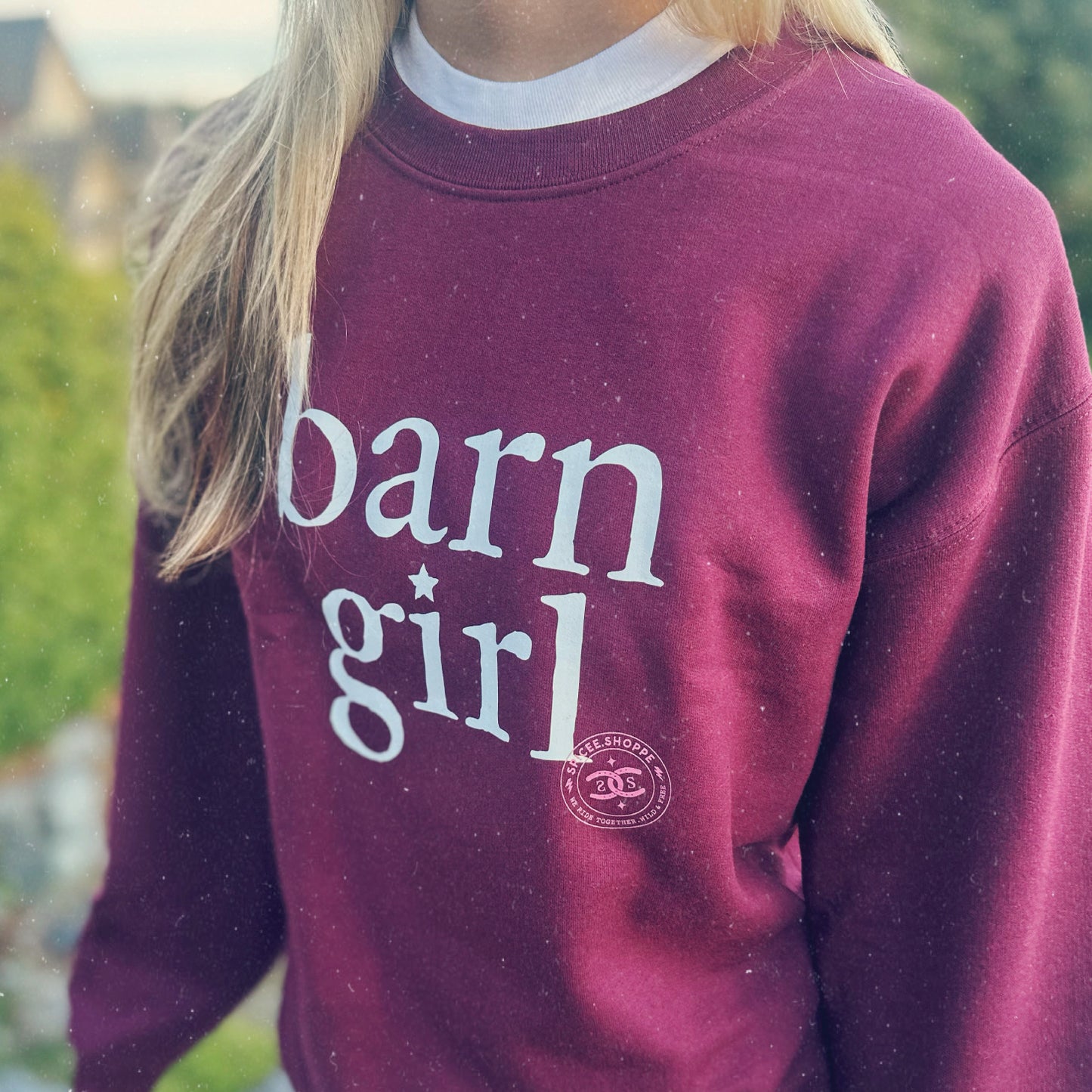 Barn Girl | Maroon | Sweatshirt