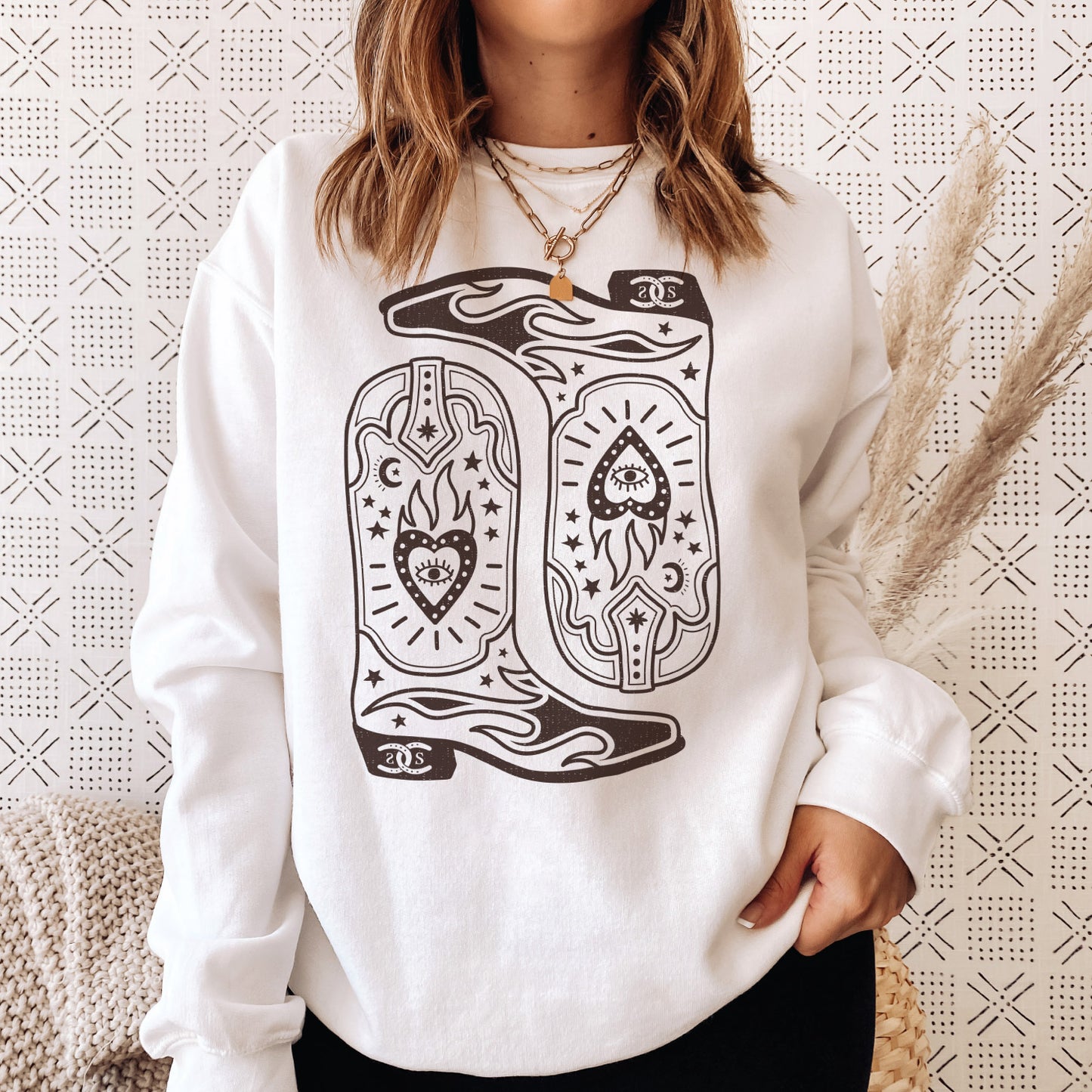 Boots & Bravado | White | Sweatshirt