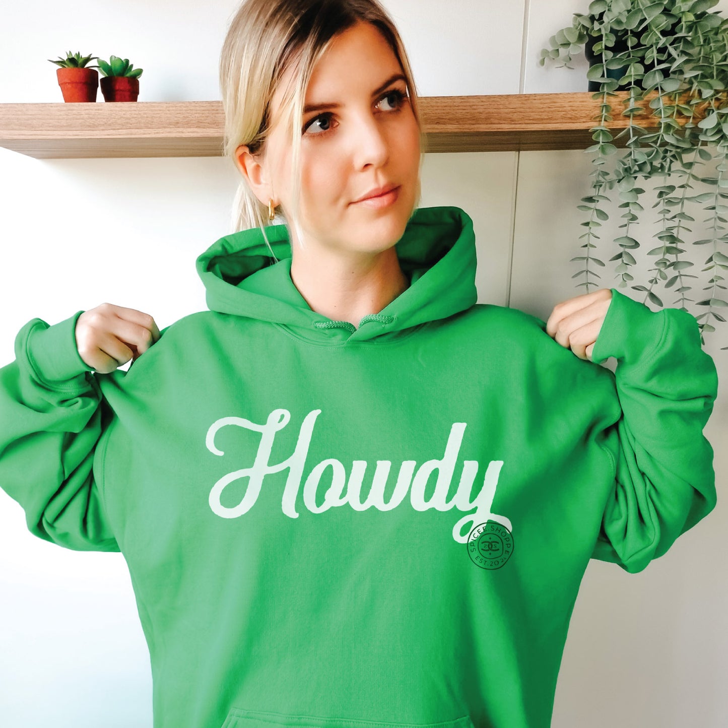 HOWDY | Irish Green | Hoodie