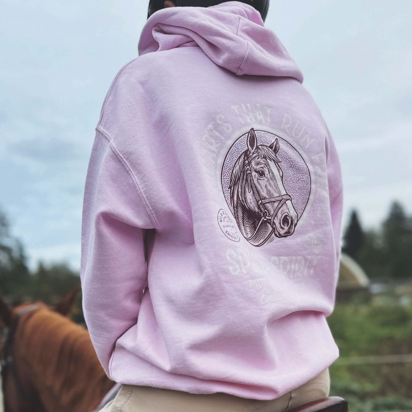 Hearts That Run Free | Light Pink | Hoodie