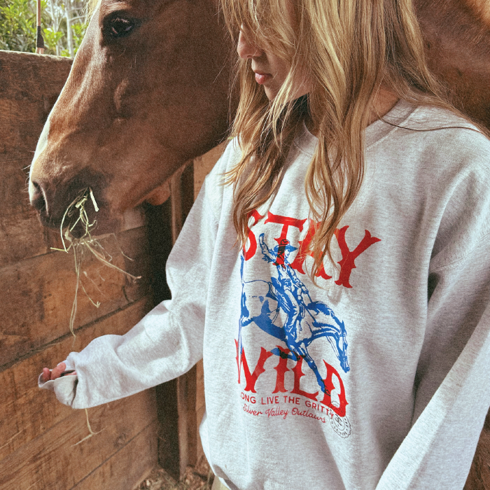 Stay Wild | Ash | Sweatshirt