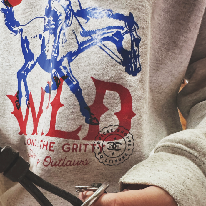 Stay Wild | Ash | Sweatshirt